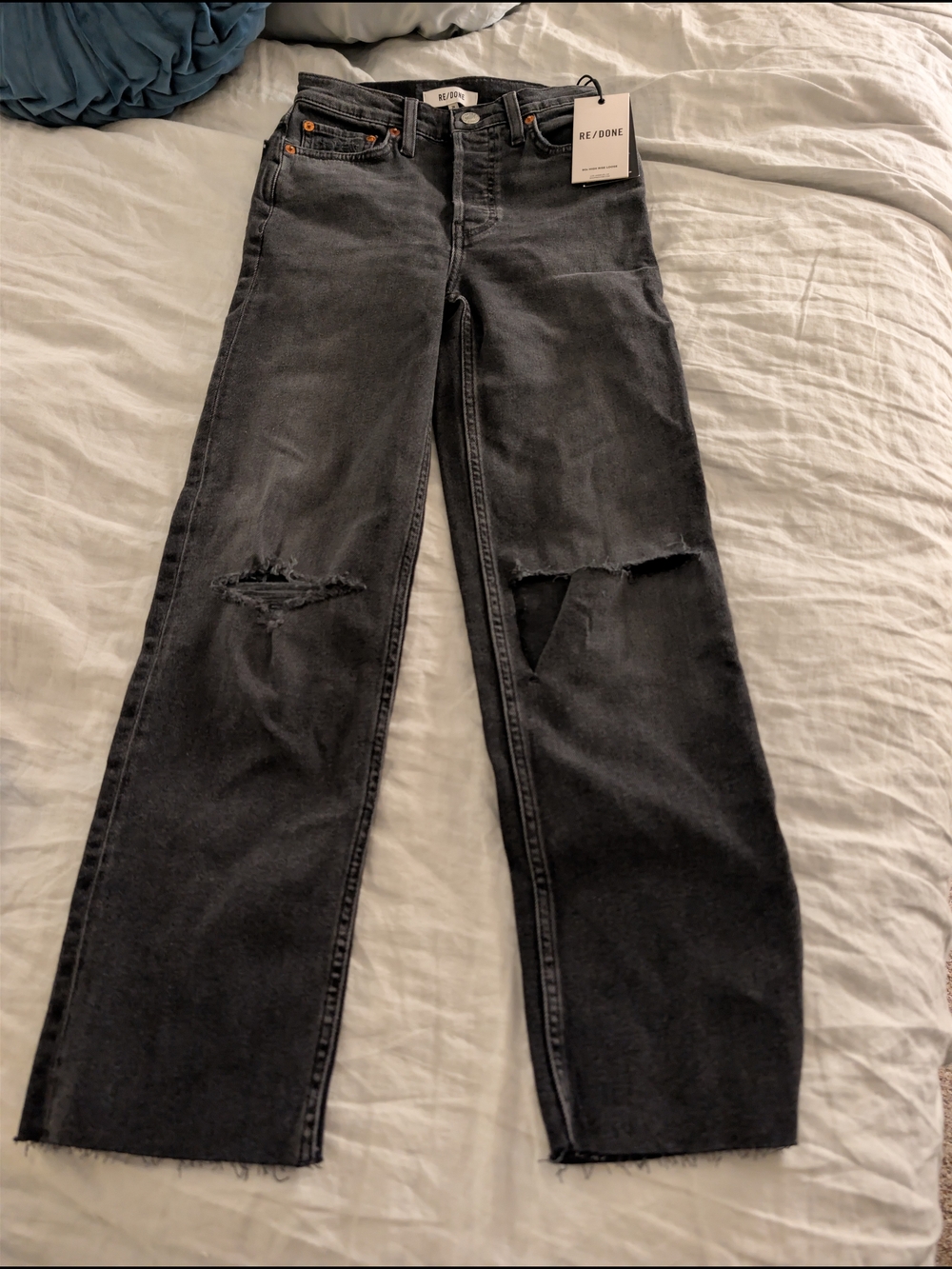​NWT RE/DONE 90s High Rise Loose Jeans Washed Black Distressed 24